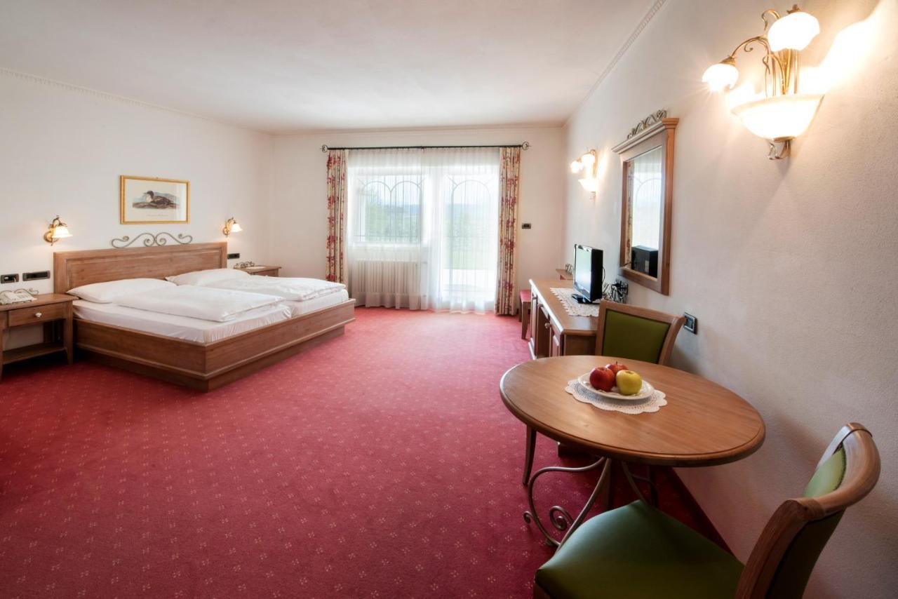 Hotel Greifenstein Terlano Luaran gambar